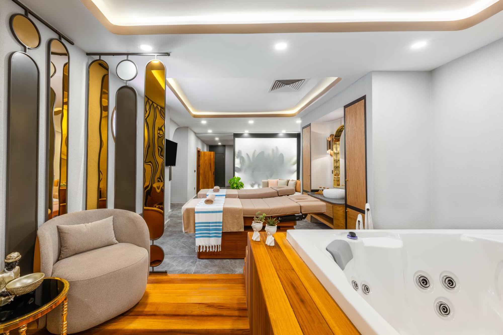 Lexia Otel *