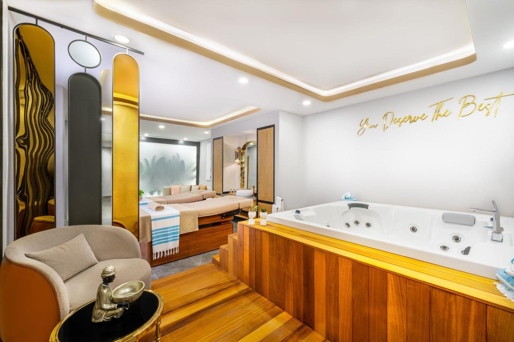 Otel Lexia *