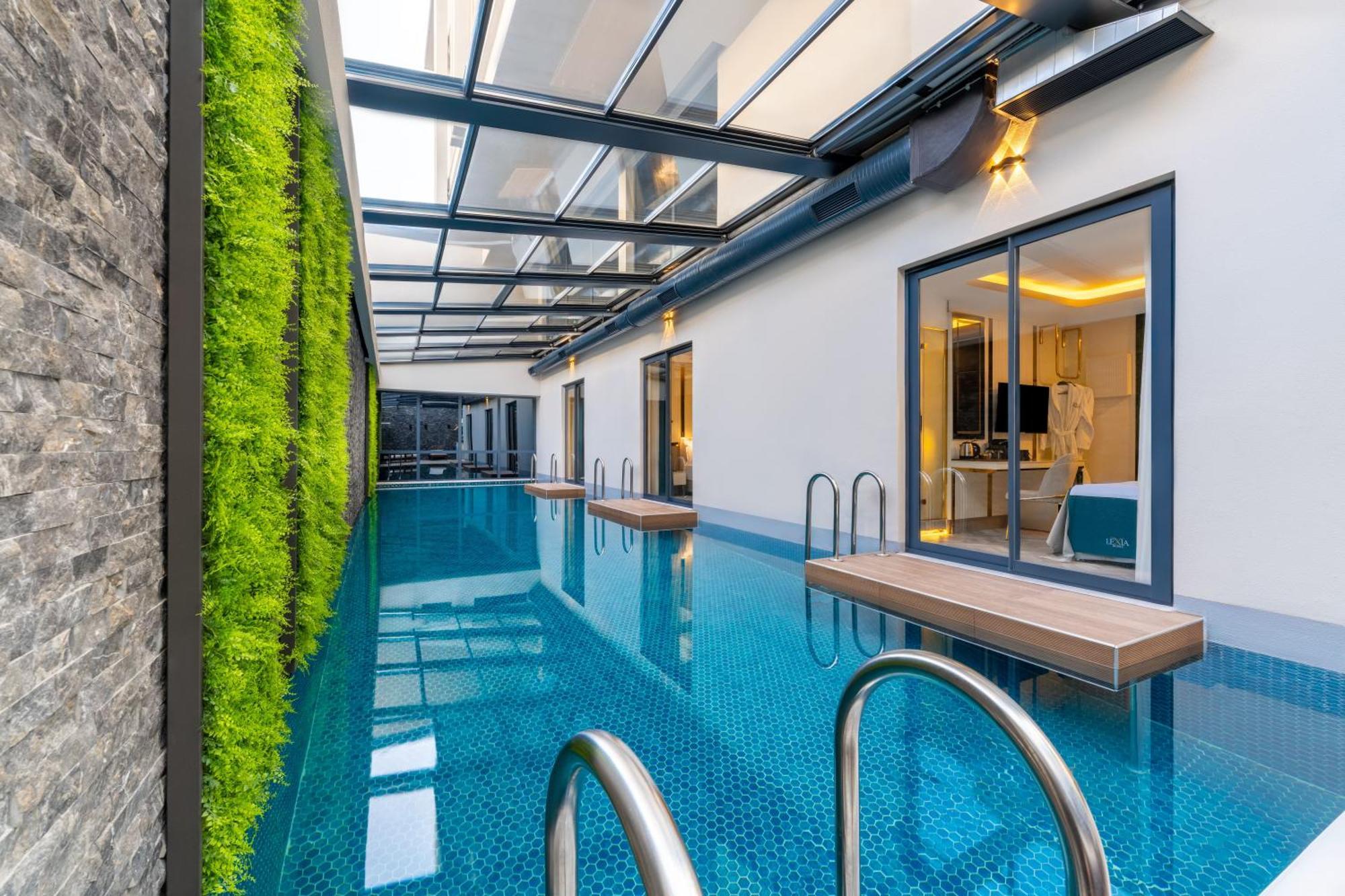 Lexia Otel