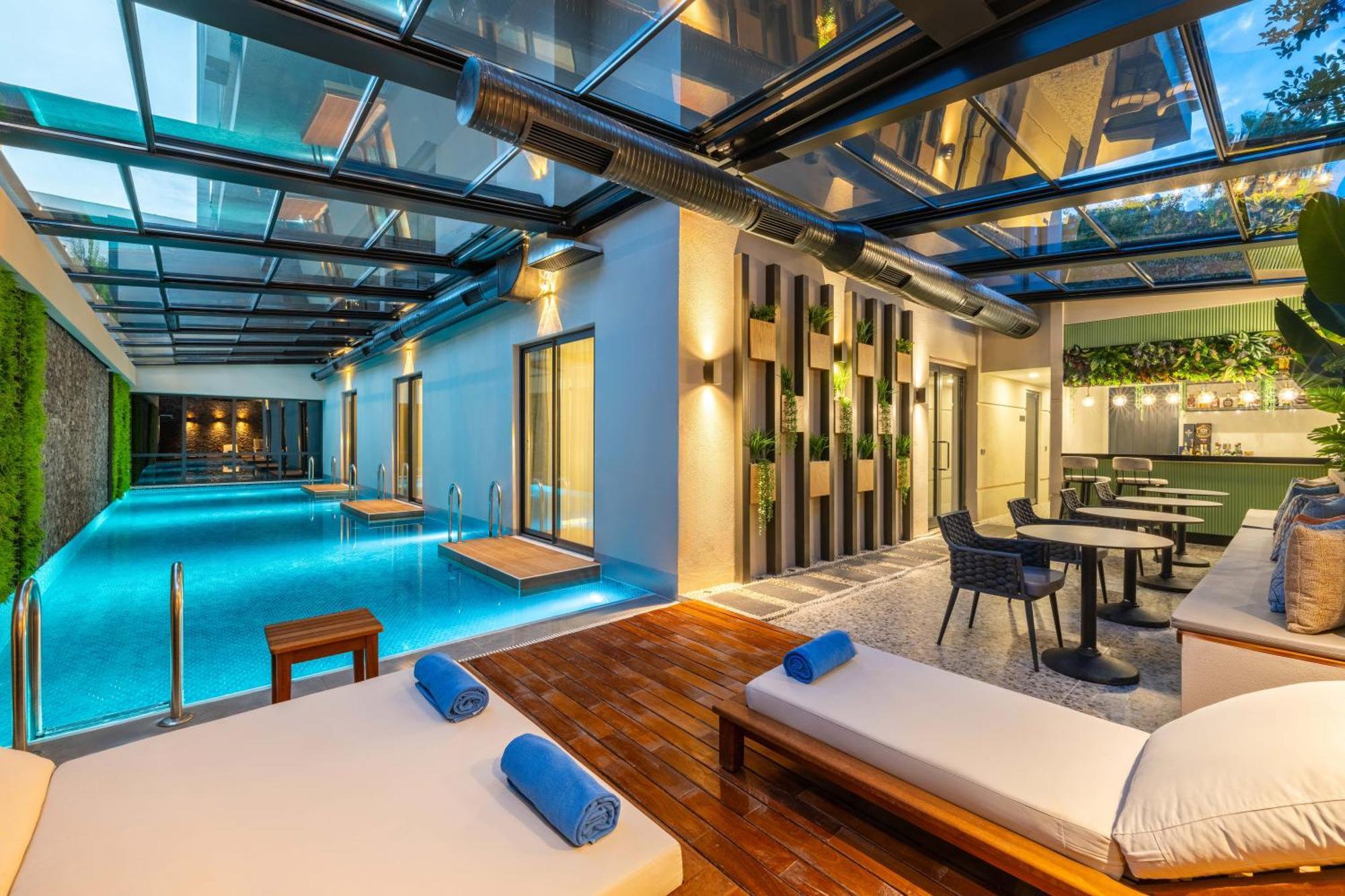 Lexia Otel *
